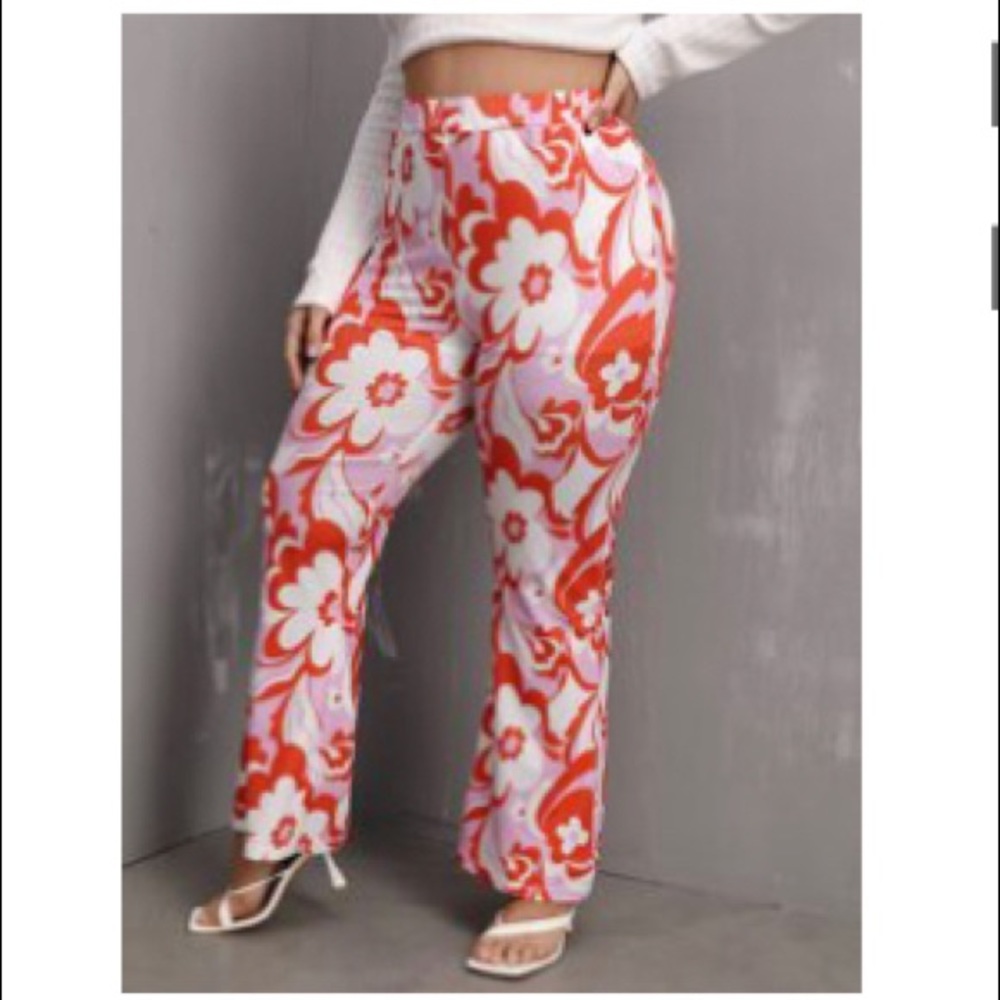 Floral Print Flare Pants